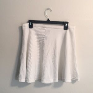 Ladies Forever 21 Ladies skirt, size L